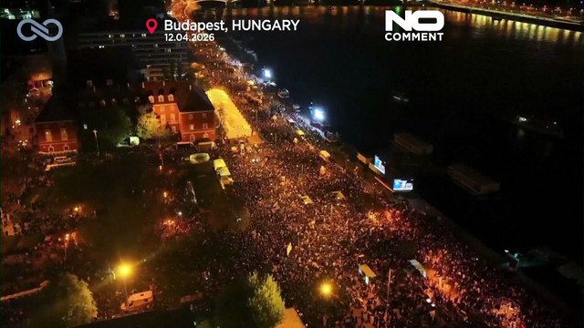 Elecciones en Hungría, seguidores del partido de Peter Magyar celebran en Budapest