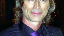 Robert Carlyle
