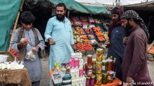 How Iran's border closures are hitting traders in Pakistan