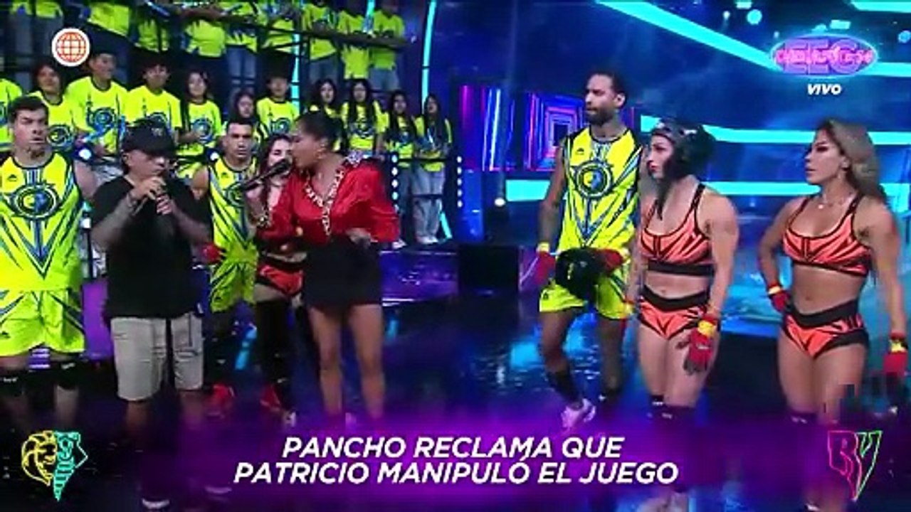 Katia Palma celebró eufórica los puntos menos de los combatiente - JUEVES - 09-04-26-6