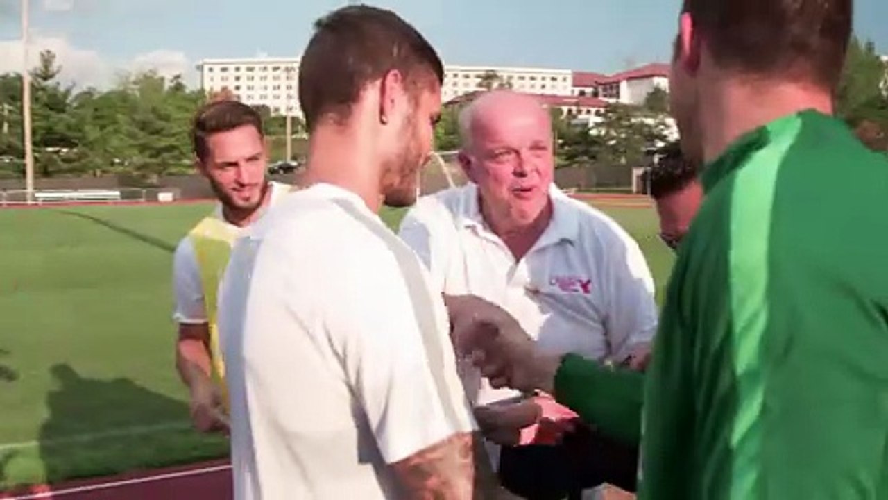 Cake Boss S13E21 Soccer and Mary's Big Break HMAX DD 2
