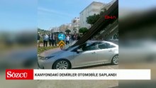 Kamyondaki demirler otomobile saplandı: Feci anlar kamerada!