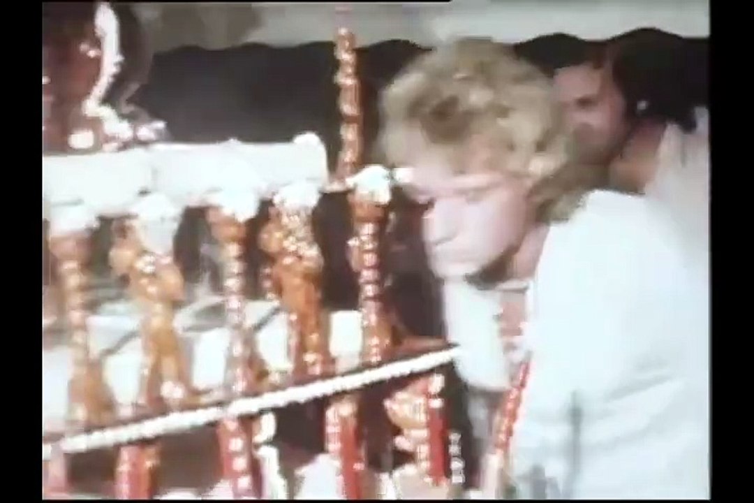 1973 - Johnny Hallyday - Johnny Fête ses 30 Ans au Journal de 20h (1ère Chaîne, 16 Juin)