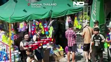 Tailandia celebra el Año Nuevo de Songkran con batallas de agua y aumento de viajes