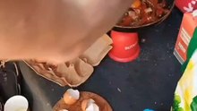 🍳 Was macht der Mann? | Co robi ten mężczyzna?