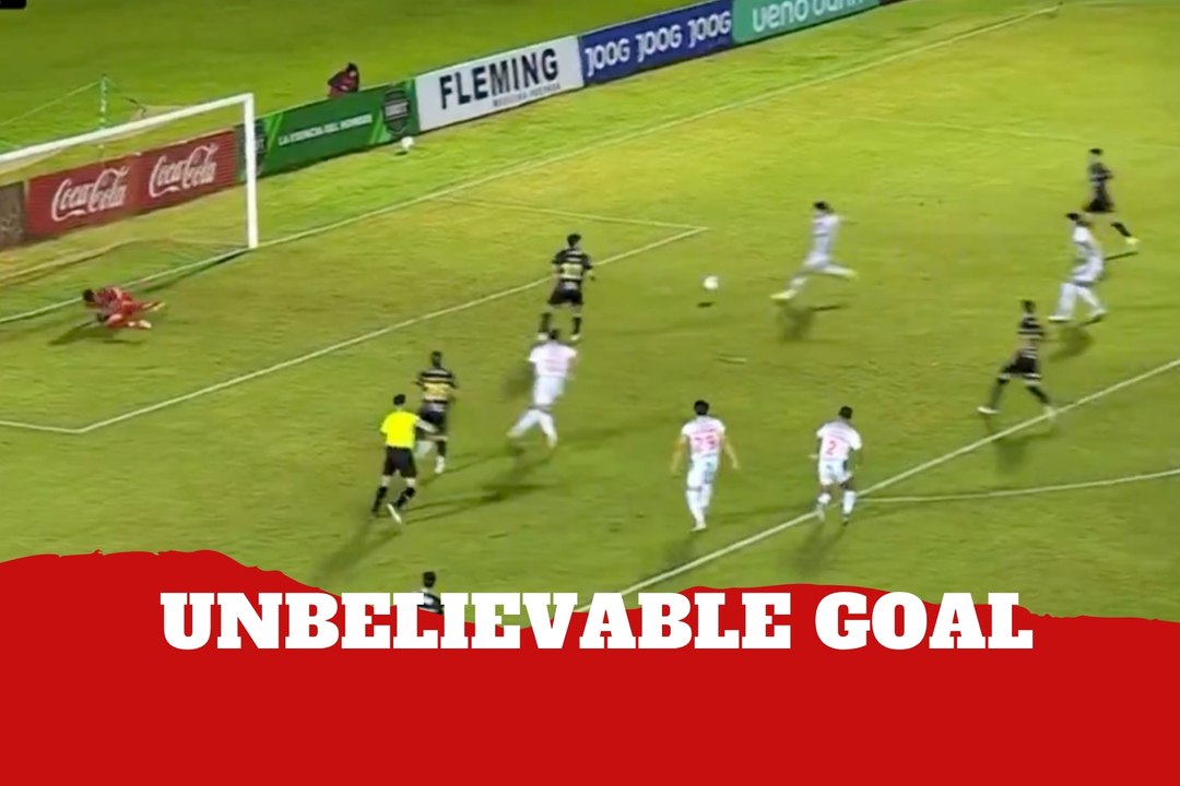 Olimpia marca uno de los goles más insólitos del año tras un rebote increíble