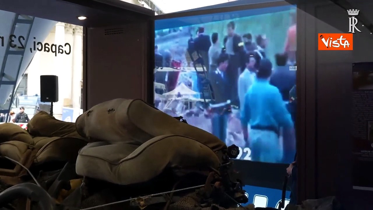 Mattarella visita lo Spazio della Legalità della Polizia di Stato per il 174esimo dalla fondazione