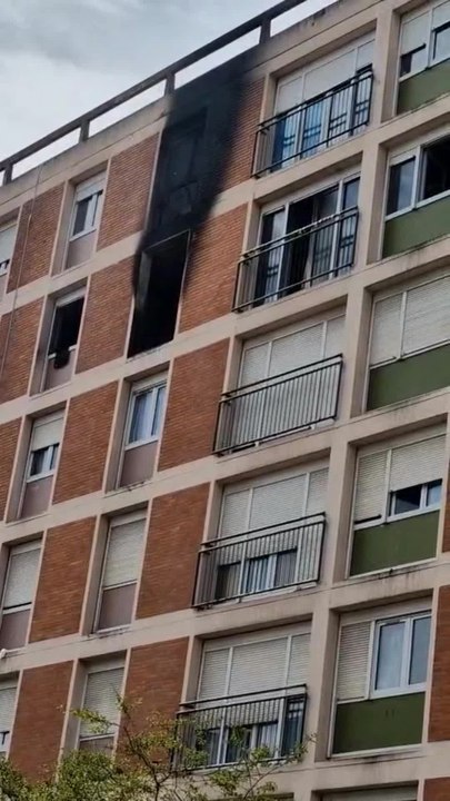 À Troyes, un appartement détruit par les flammes
