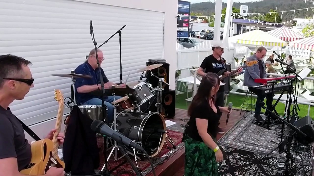 Tasmanian musicians struggling to get gigs