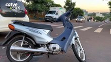 Motociclista fica ferida em batida com carro na rua Xavantes