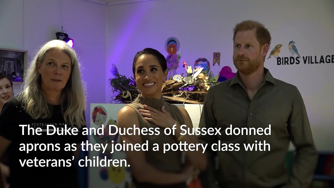 Harry and Meghan get creative with veterans’ children on museum visit