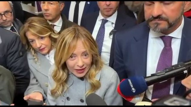 Meloni: sospeso rinnovo automatico accordo di difesa con Israele