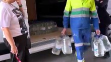 Alcalá de Henares reparte agua con cisternas y garrafas y avisa de posibles cortes esta tarde