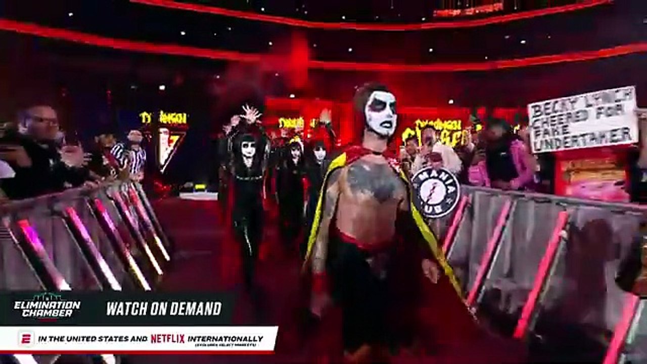 Danhausen makes his very nice, very evil WWE debut