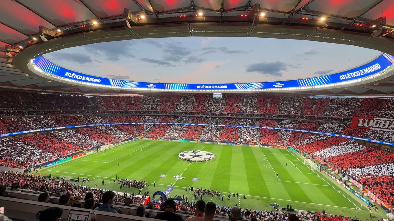 Pitada al himno de la Champions en el Metropolitano