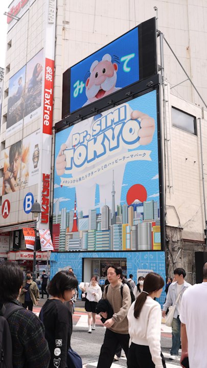 La empresa mexicana Farmacias Similares lleva al Dr. Simi a Tokio