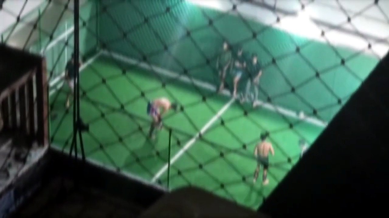 Jovem é internado em estado grave após participar de clube de luta clandestino em prédio na Jatiúca