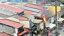 Incêndio em rede de telecomunicações atinge fiação elétrica em Fortaleza