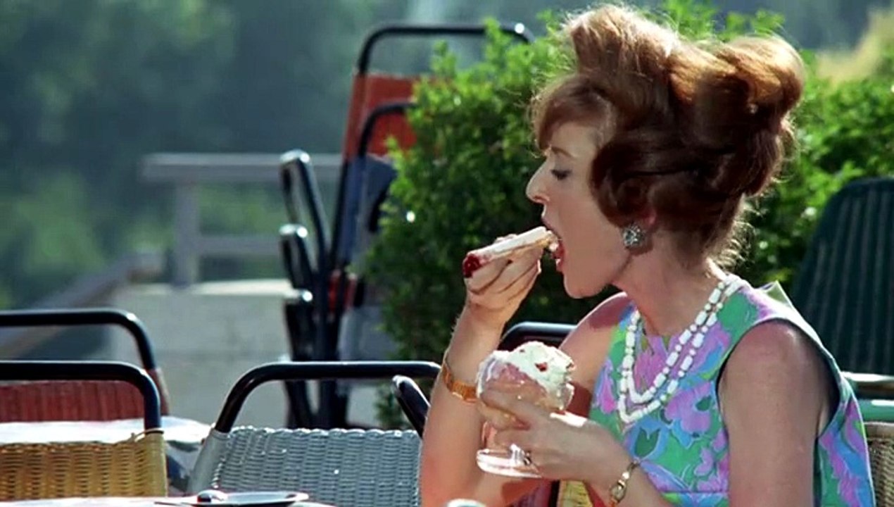 La morte ha fatto l'uovo (Questi, 1968) - Gina Lollobrigida, Jean-Louis Trintignant