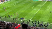 ¡El Metropolitano le canta a Simeone y el gesto del Cholo es top!