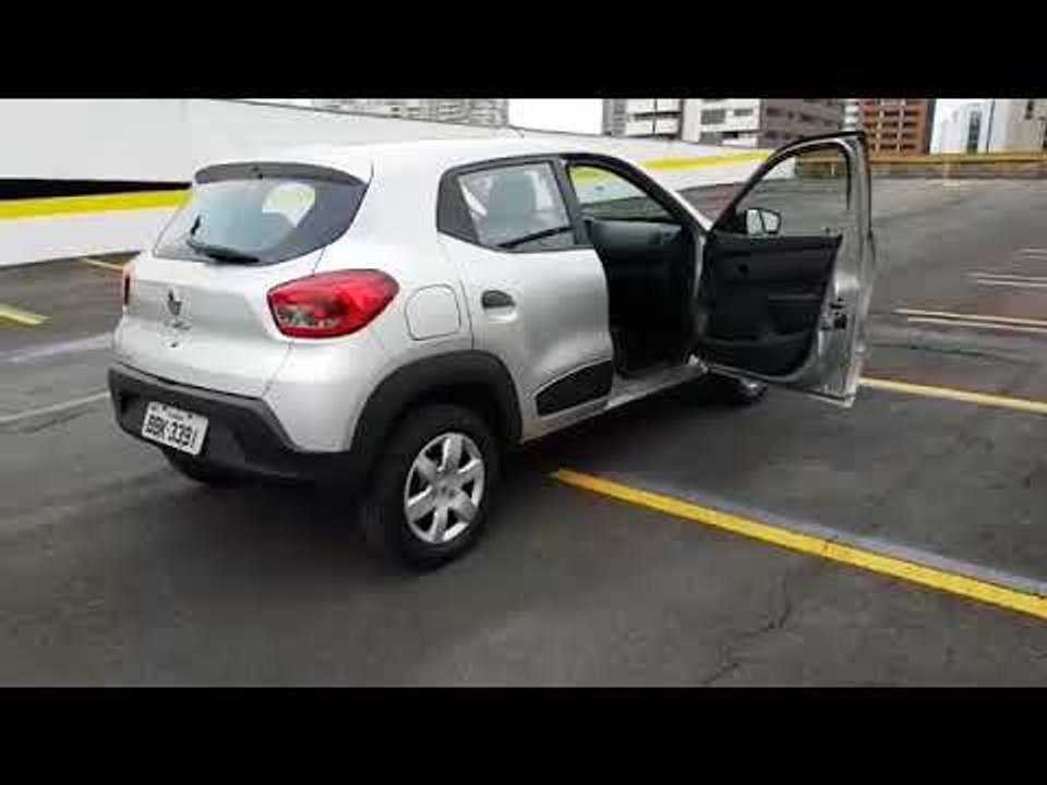 Renault Kwid Zen   Live QR