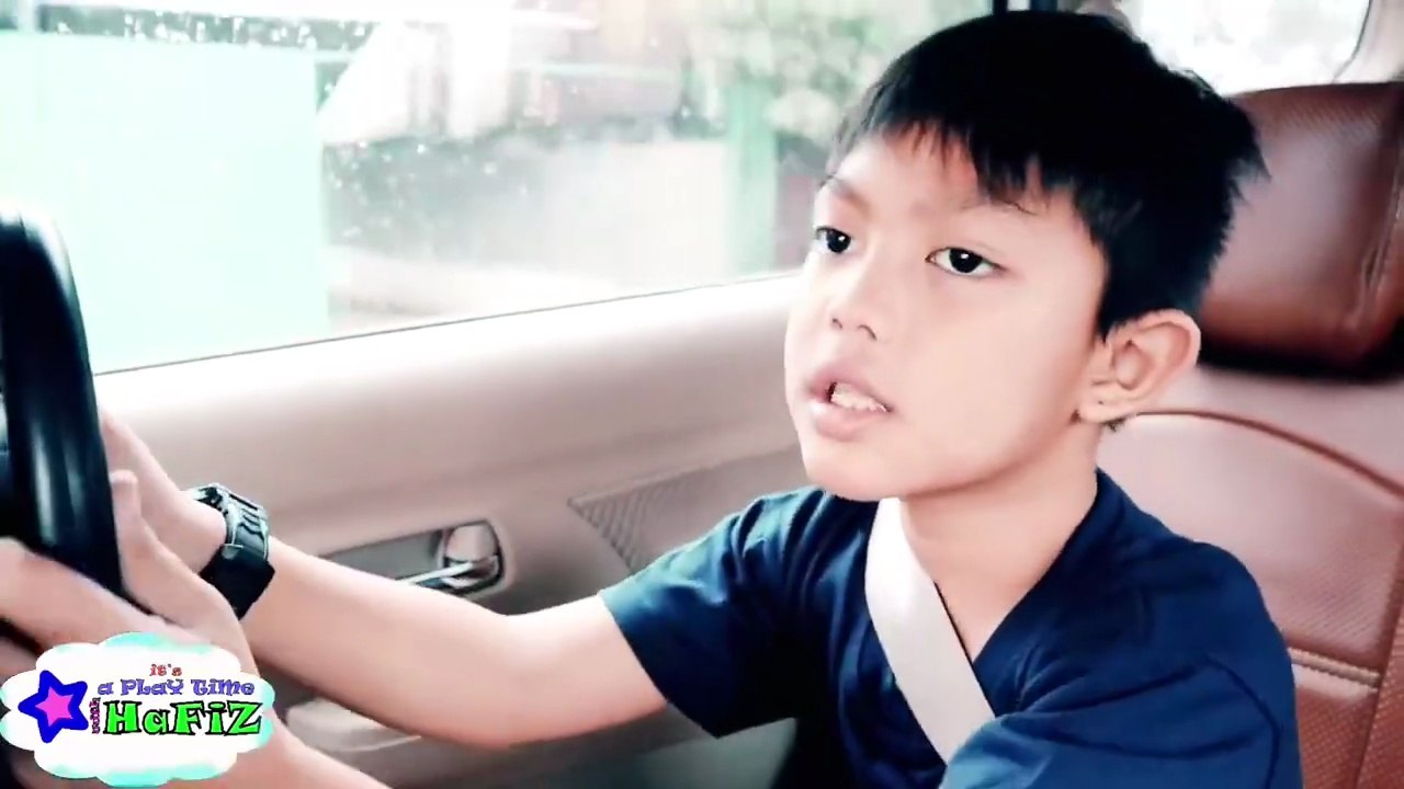 Kids mcdonald drive thru prank in the car missing taking food