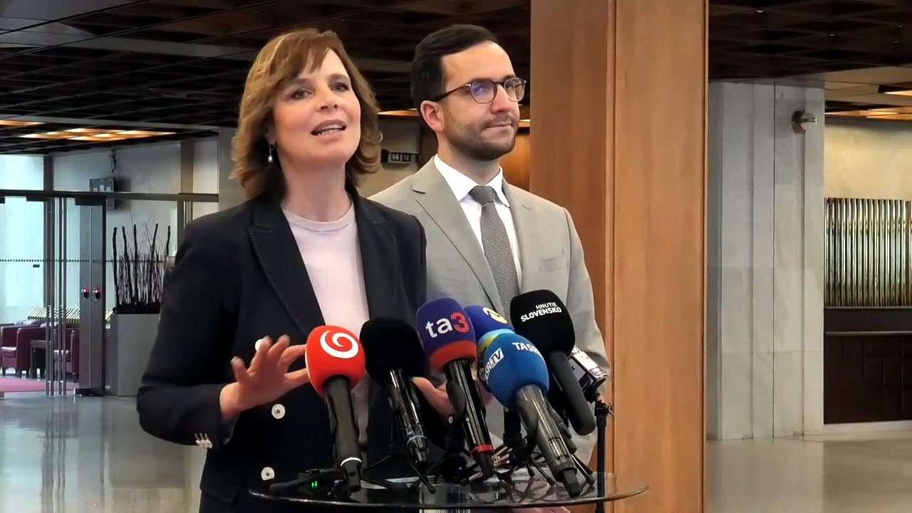 ZÁZNAM: Hnutie Slovensko kritizuje koalíciu, že na schôdzu nedala zákony pre ľudí