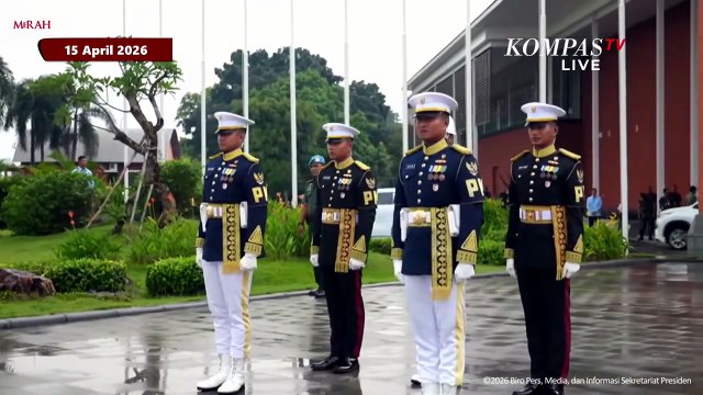 Detik-Detik Presiden Prabowo Tiba di RI usai Bertemu Putin-Macron, Disambut Wapres Gibran