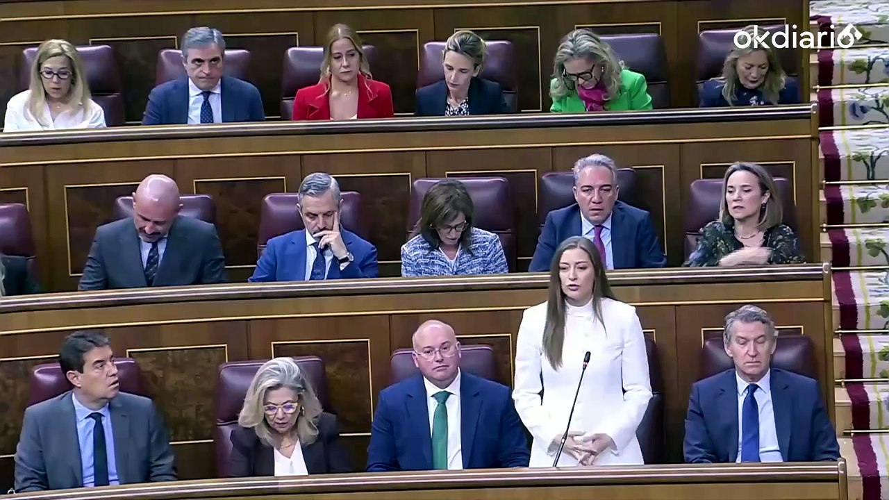 Ester Muñoz se mofa de Bolaños: "Cuando Sánchez ha tenido que elegir un vicepresidente ha elegido al listo, no a usted"