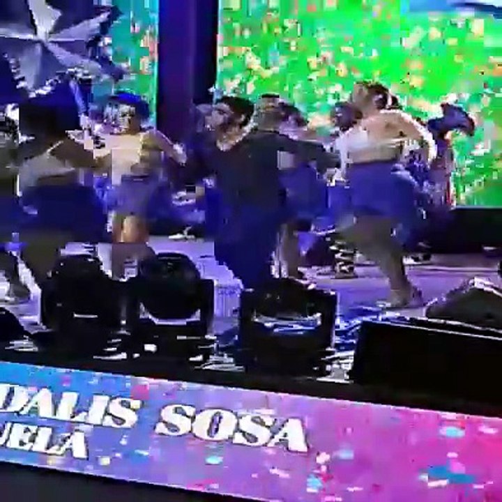 Comparsa LA TRIBU - Última noche en el Anfiteatro del Centro de Barrio N°1   Tacuarembó 25/02/2026