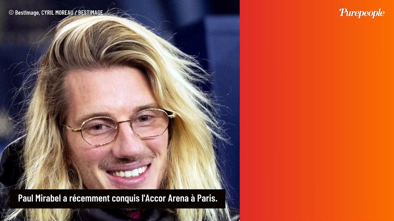 Paul Mirabel soutenu par Laury Thilleman à Paris, une photo partagée