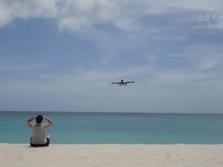 AF A340 landing at SXM