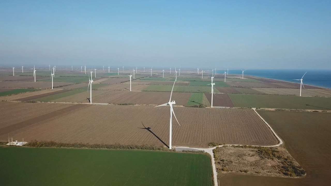 New technical colleges to train thousands for green and digital jobs