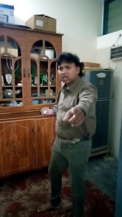 Bol Radha Bol Rashi Kapoor Juhi Chawla Double Roll