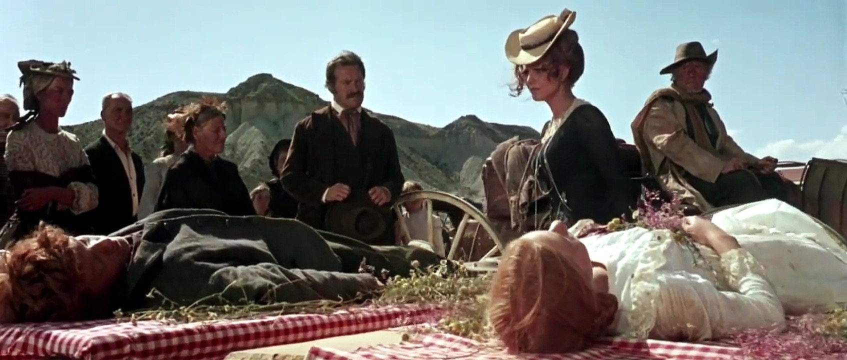 Once upon a time in the West - Funeral scene