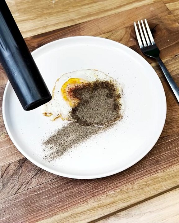 From breakfast to disaster in seconds 🍽️😅