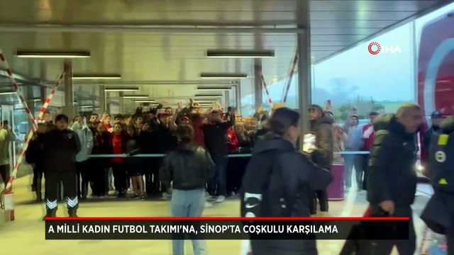 A Milli Kadın Futbol Takımı'na, Sinop'ta coşkulu karşılama