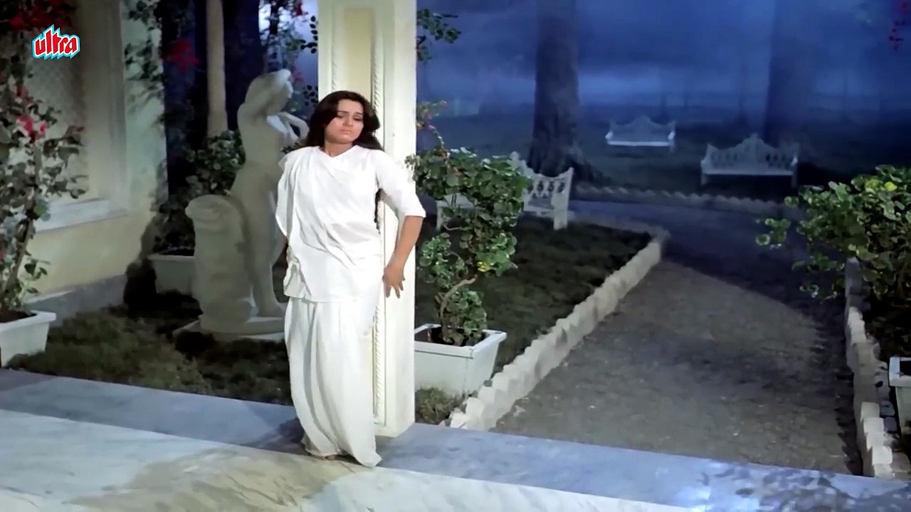 singer Lata Mangeshkar - Suresh Wadkar movie Prem Rog