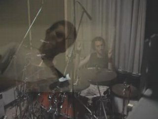 Yuvi & Liuk - Her Voice Resides (Bullet For My Valentine)