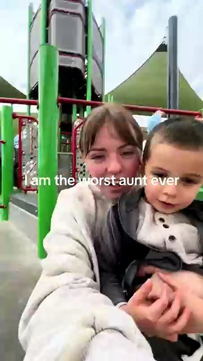 I'm the wrost aunt ever 🤣😂