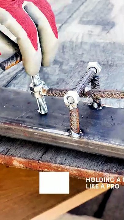 Check out this pipe holding invention!