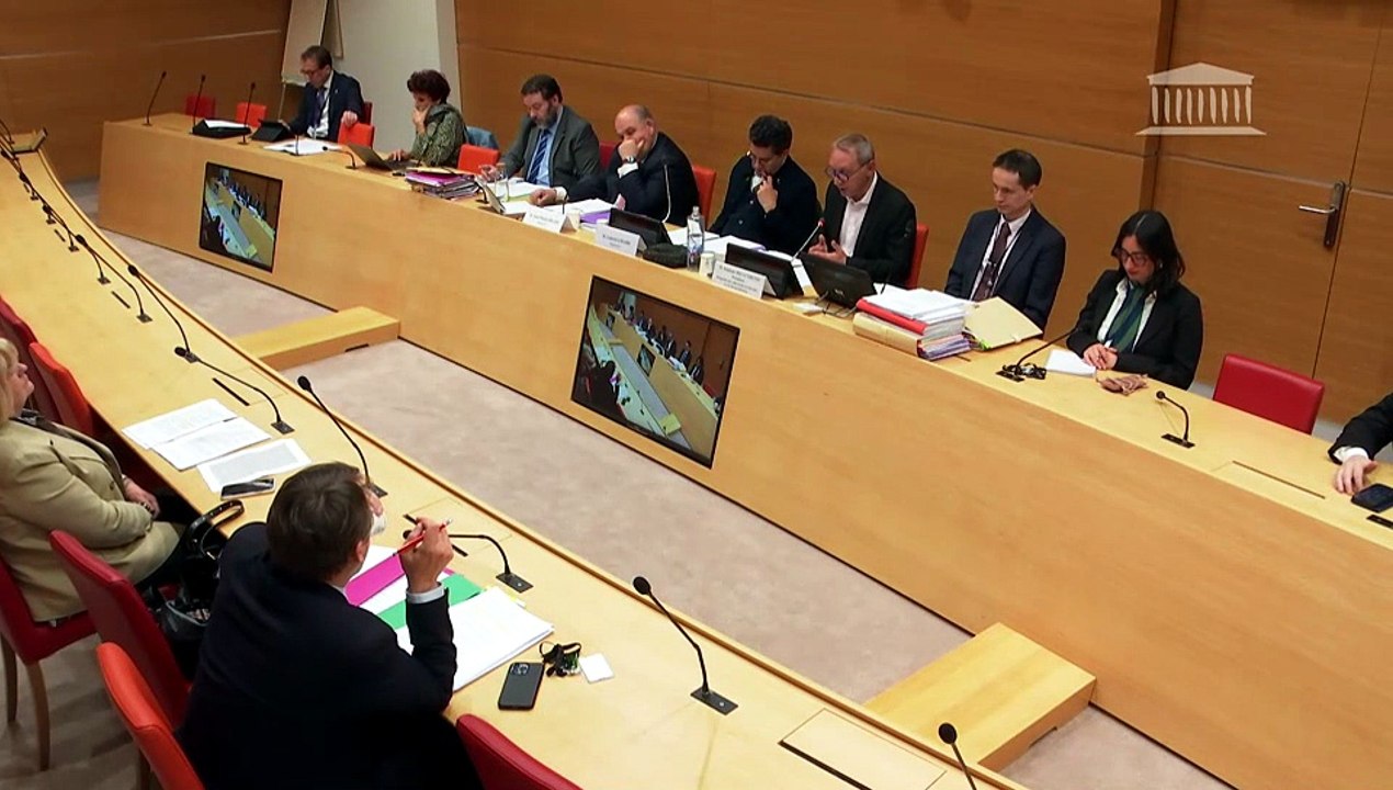 Délégation aux collectivités territoriales et à la décentralisation : Formation des élus locaux ; Qualité des eaux destinées à la consommation humaine - Mercredi 15 avril 2026