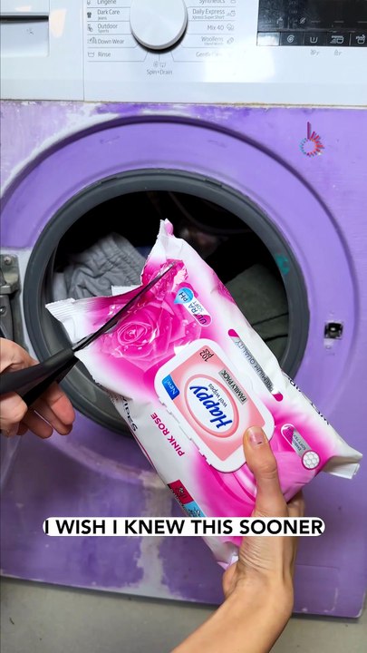 Long lasting freshness laundry hack🧼
