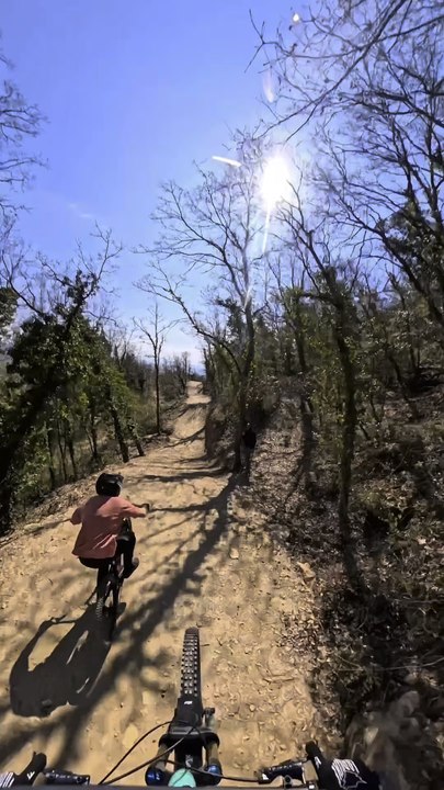 Ya que des bosses !!! Défi du jour travailler les sauts 🤘