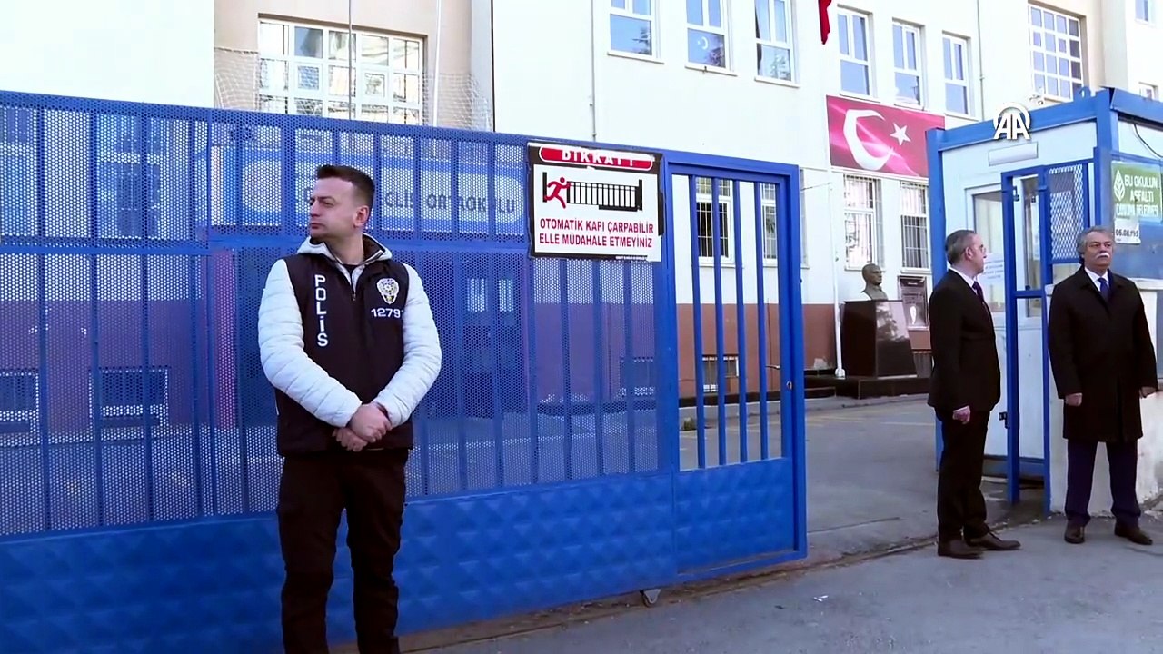 Okullarda yeni güvenlik tedbirleri: En az iki emniyet personeli görevlendirildi
