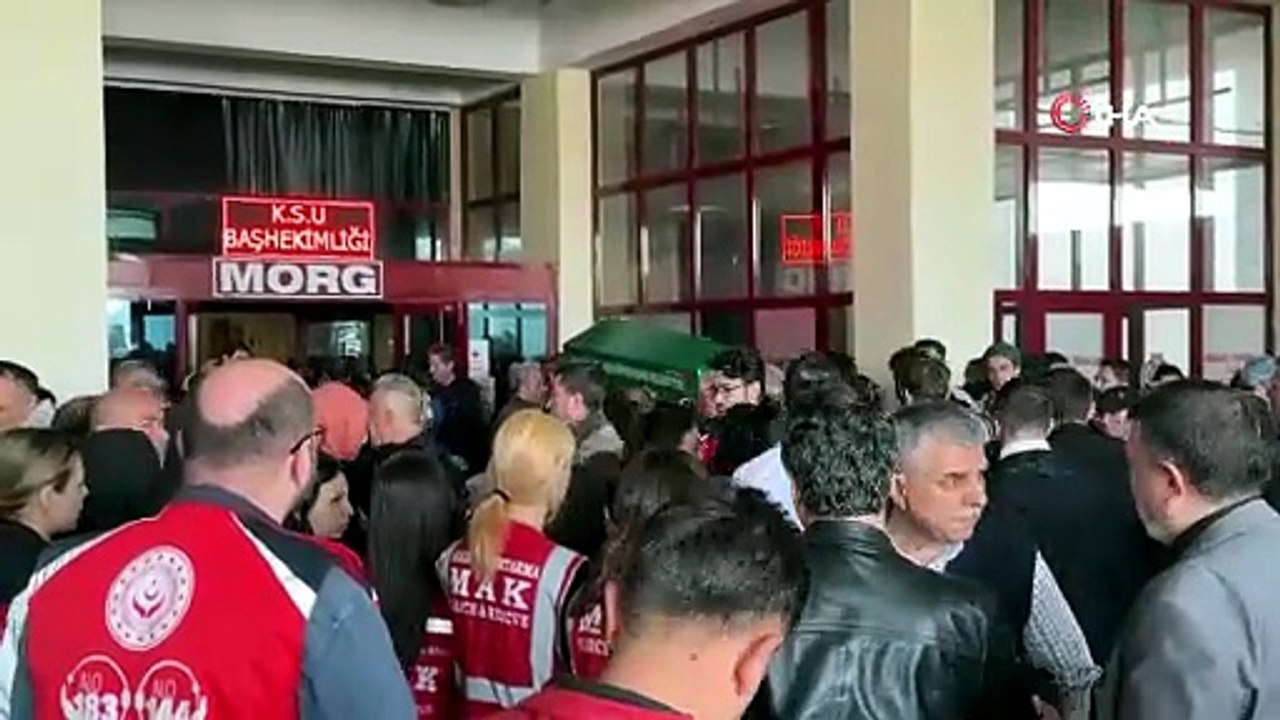 Cenazeler ailelerine teslim ediliyor...