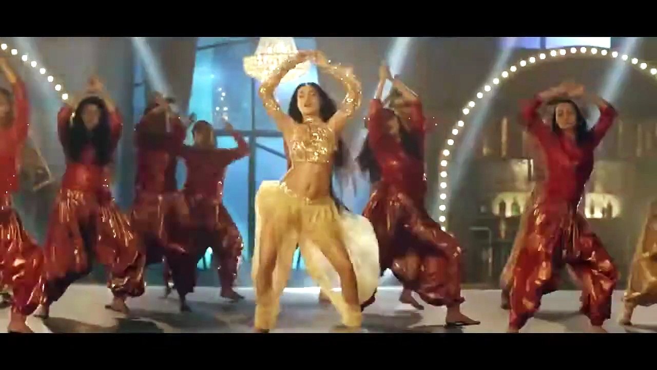 Amna_ilyas First item Song "Pakistani" All Over the World Songs...