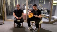 Deniz Arslan ve Fırat Nar birlikte ilk konserine hazırlanıyor: 20 yıllık dostluk Alternatif Tiyatro Sahnesi zemininde taçlanıyor