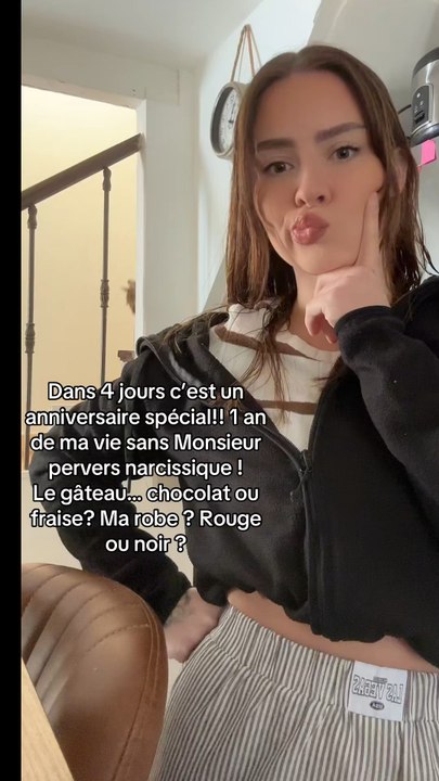 Merci la vie , aujourd’hui je vends des produits digitaux à mon compte et je suis libre et heureuse. Pour une incapable je m’en sort bien je trouve.