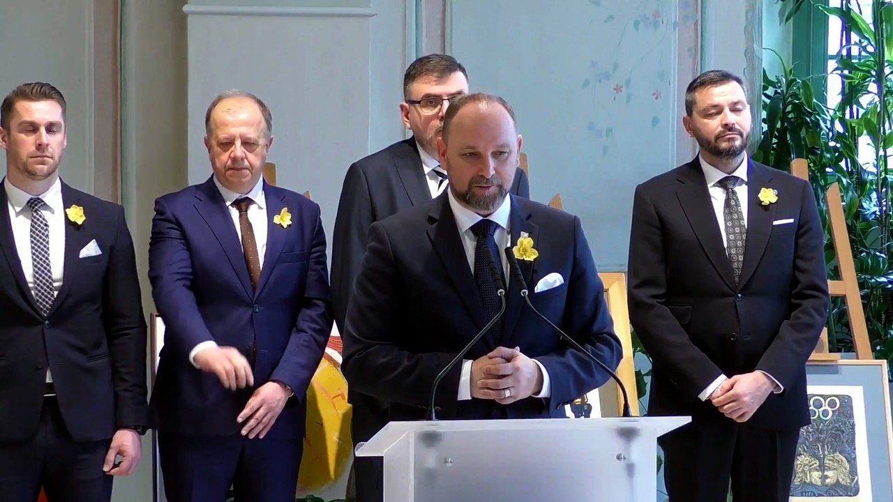 ZÁZNAM: Samosprávy na stretnutí s prezidentom apelovali na zmenu zákona o dlhovej brzde